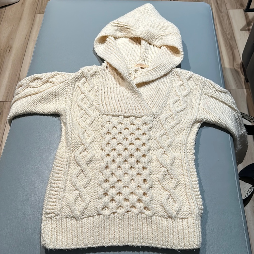 Medium Sweater.